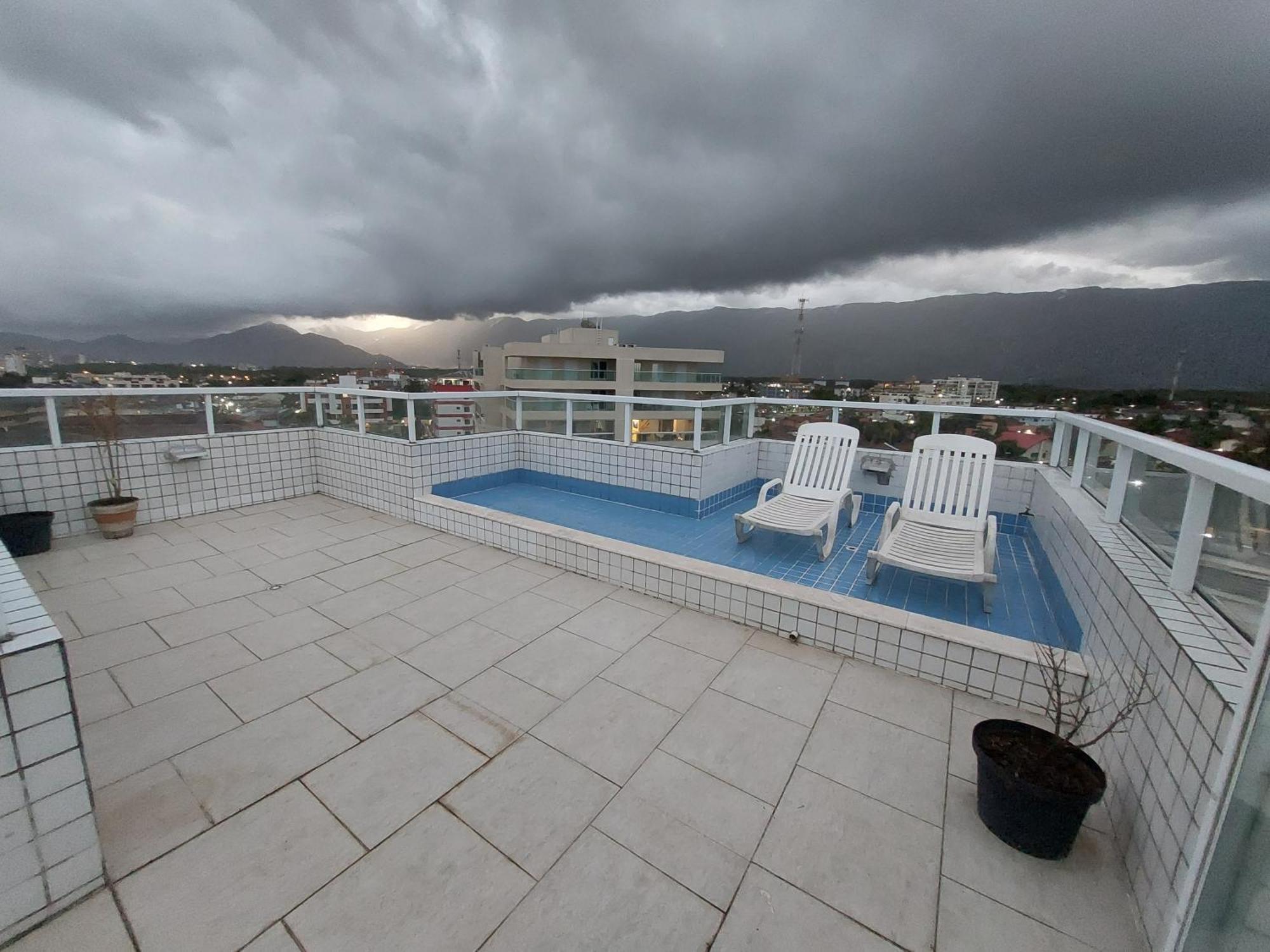 Apartment A 50m Maitinga, Wifi, Churrasqueira Na Varanda Bertioga